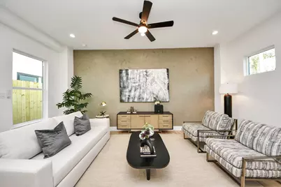 7911 Lynette Street, Houston, TX 77028 - Photo 3