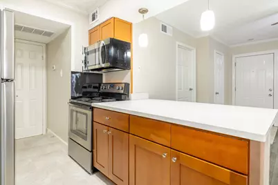 2750 Holly Hall Street #1711, Houston, TX 77054 - Photo 19