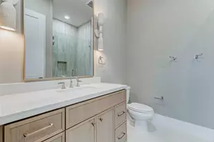 608 E 26th St, Houston, TX 77008 - Photo 41