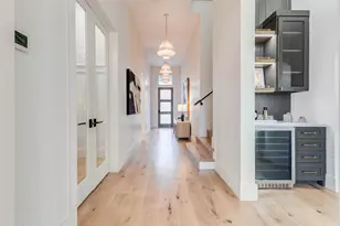 608 E 26th St, Houston, TX 77008 - Photo 5