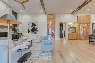 608 E 26th St, Houston, TX 77008 - Photo 13