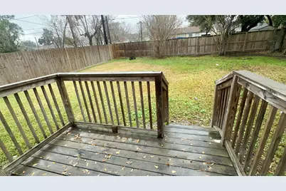 11005 Muscatine Street, Houston, TX 77029 - Photo 11
