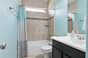 2148 Colonial St, Alvin, TX 77511 - Photo 21