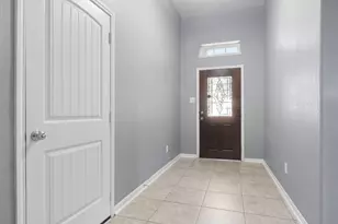 2148 Colonial St, Alvin, TX 77511 - Photo 5