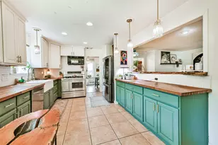 1723 Capstan Rd, Houston, TX 77062 - Photo 9
