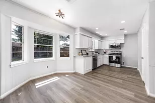 9014 Landwood Dr, Houston, TX 77040 - Photo 13
