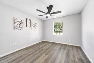 9014 Landwood Dr, Houston, TX 77040 - Photo 7