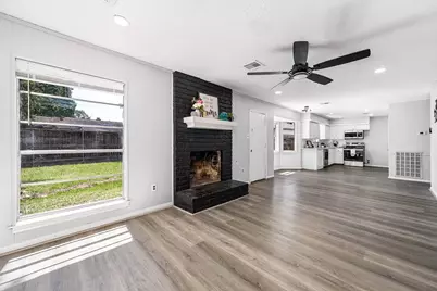 9014 Landwood Drive, Houston, TX 77040 - Photo 13
