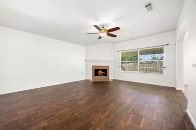 3012 Kings Isle Lane, Dickinson, TX 77539 - Photo 9