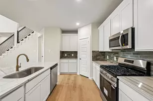 25534 Blossom Ct, Montgomery, TX 77316 - Photo 5