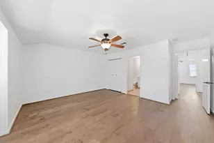 8614 Oakford Dr, Houston, TX 77024 - Photo 27