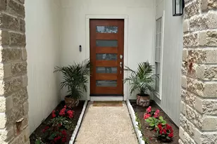 16007 Mill Point Dr, Houston, TX 77059 - Photo 9