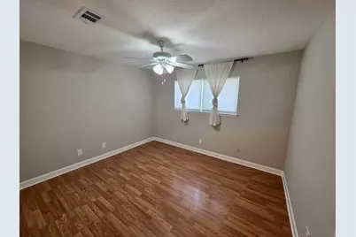 16007 Mill Point Drive, Houston, TX 77059 - Photo 29