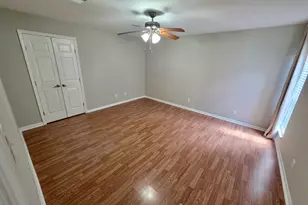 16007 Mill Point Dr, Houston, TX 77059 - Photo 21