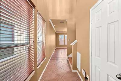 16551 Pentonshire Lane, Houston, TX 77090 - Photo 9