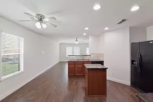 31039 Sundance Woods Ct, Spring, TX 77386 - Photo 9