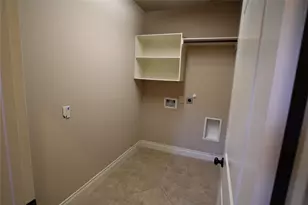 1995 Biscayne Lake Dr, Pearland, TX 77584 - Photo 17