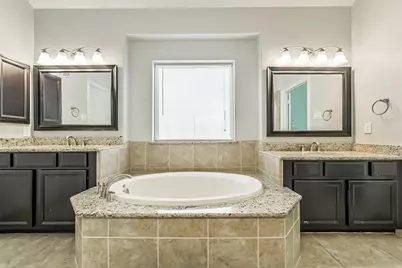 170 Hearthshire Circle, The Woodlands, TX 77354 - Photo 21