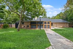 142 Happy Hollow St, Alvin, TX 77511 - Photo 29