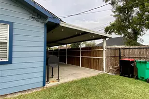 221 E Defee Ave, Baytown, TX 77520 - Photo 37