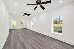 3004 Wayne St, Houston, TX 77026 - Photo 7