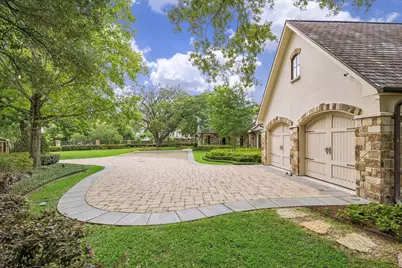 1 Gage Court, Houston, TX 77024 - Photo 37