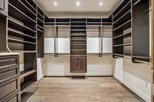 1 Gage Ct, Houston, TX 77024 - Photo 19