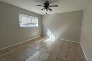 6702 Biggs Ct, Houston, TX 77061 - Photo 3