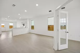 410 Point Nemo St, Crosby, TX 77532 - Photo 3