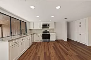 16810 Great Glen Dr, Houston, TX 77084 - Photo 9