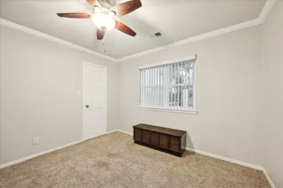 10900 Spruce Drive S, La Porte, TX 77571 - Photo 25