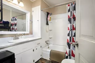 914 S Micheaux St, Palestine, TX 75801 - Photo 25