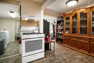 914 S Micheaux St, Palestine, TX 75801 - Photo 21