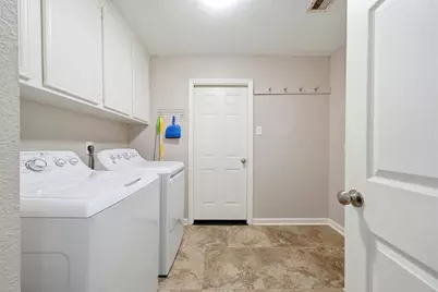 15019 Pearhaven Drive, Houston, TX 77062 - Photo 21