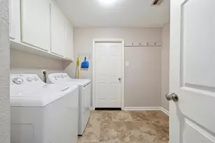 15019 Pearhaven Dr, Houston, TX 77062 - Photo 21