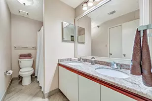7700 Seawall Blvd, Galveston, TX 77551 - Photo 25