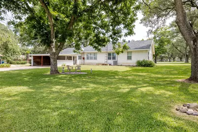 1805 11th Street, Hempstead, TX 77445 - Photo 25