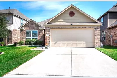10646 Chestnut Path Way, Tomball, TX 77375 - Photo 1