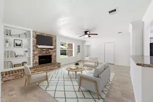2014 Pincher Creek Dr, Spring, TX 77386 - Photo 3