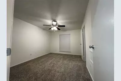 7600 Emmett F Lowry Expressway #205, Texas City, TX 77591 - Photo 9