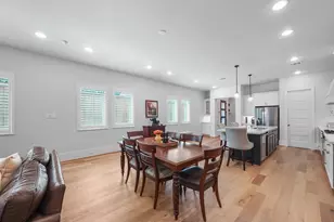 812 E 24th St, Houston, TX 77009 - Photo 13
