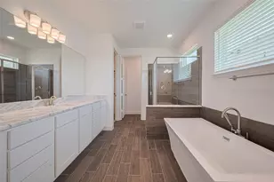 1051 Comal Trl, Dayton, TX 77535 - Photo 41