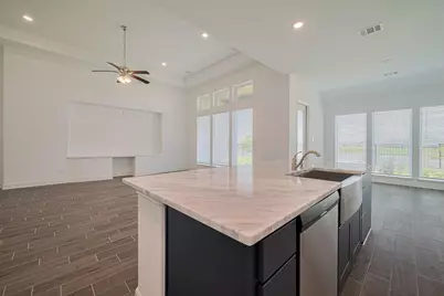 1051 Comal Trail, Dayton, TX 77535 - Photo 13