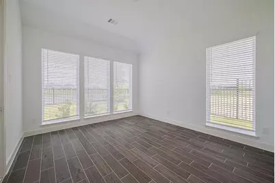 1051 Comal Trail, Dayton, TX 77535 - Photo 9