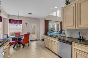 5710 Rose Hill Ct, Rosharon, TX 77583 - Photo 13