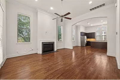 3217 Maxroy Street, Houston, TX 77008 - Photo 13