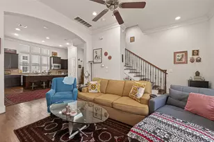 3217 Maxroy St, Houston, TX 77008 - Photo 15