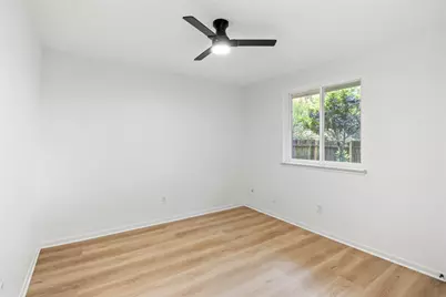 15814 Kenbriar Drive, Houston, TX 77489 - Photo 15