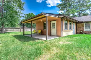 5813 Russell Ln, Baytown, TX 77521 - Photo 19