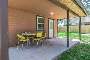 5813 Russell Ln, Baytown, TX 77521 - Photo 21